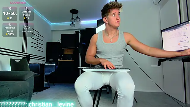 ChristianLevine  online show from 01/19/25, 07:04