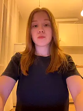 Eva Weyne online show from 12/13/25, 09:42