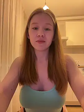Snapshot of Eva_Weyne chatting on 07/11/26, 09:27 Eva Weyne online show from 07/11/26, 09:27