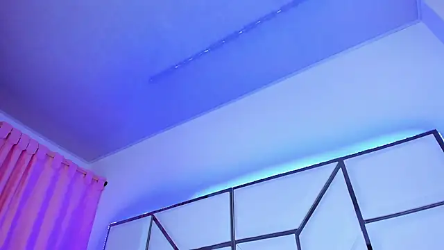 SarayRoyse online show from 02/03/25, 07:10