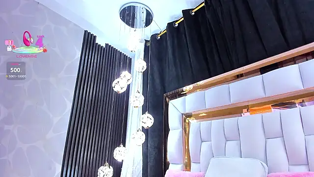 SarayRoyse online show from 03/12/26, 07:42