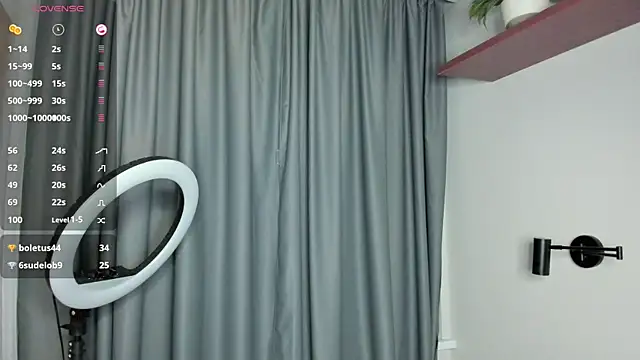 Snapshot of AustinButler chatting on 12/13/24, 08:37 AustinButler online show from 12/13/24, 08:37