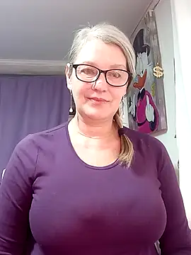 irinamaux online show from 02/28/26, 05:41