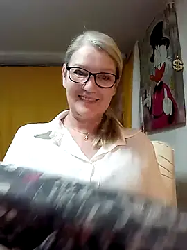 irinamaux online show from 03/10/26, 04:50