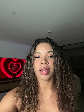 Brunettexio online show from 02/08/26, 01:42