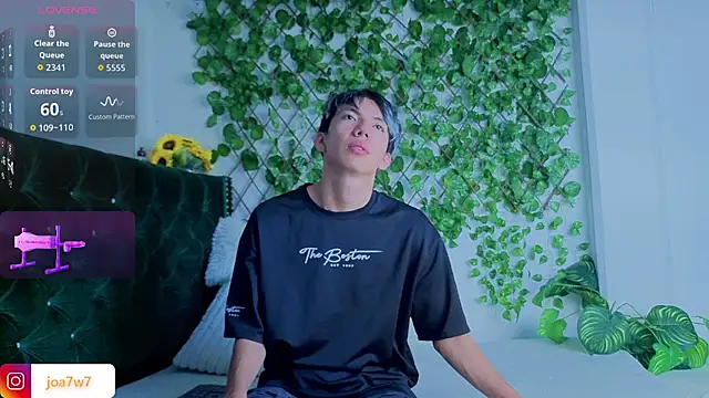 Levii Ackermann online show from 11/26/25, 01:34