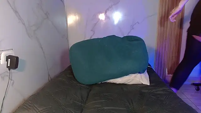 mollyguns online show from 02/22/26, 08:18