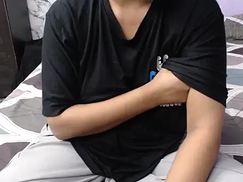 Freya nia online show from 09/12/25, 03:34