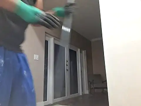 Zander823 online show from 04/01/26, 04:24