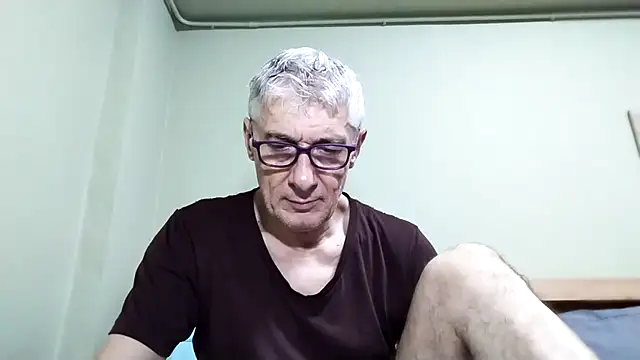 BIGUNCUTHARDCOCK online show from 10/19/25, 01:17