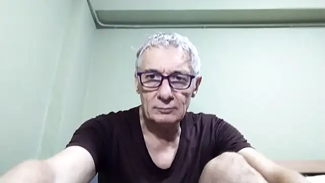 BIGUNCUTHARDCOCK online show from 11/15/25, 01:14