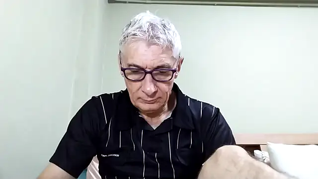 BIGUNCUTHARDCOCK online show from 12/21/25, 02:30