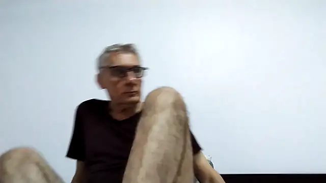 BIGUNCUTHARDCOCK online show from 05/10/26, 11:43