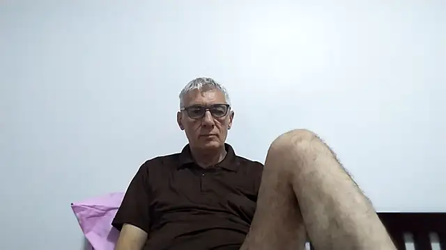 BIGUNCUTHARDCOCK online show from 05/17/26, 11:23