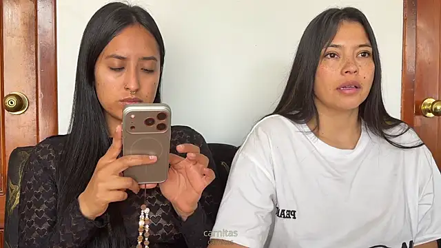 2SummerLove1 online show from 01/16/26, 03:49