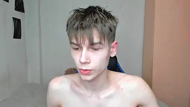 Makentoshi  online show from 02/12/25, 03:27