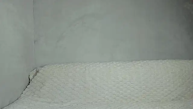 Makentoshi  online show from 05/26/26, 12:39