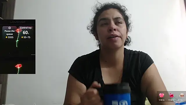 Snapshot of Anne_purple chatting on 09/26/25, 03:05 Anne purple online show from 09/26/25, 03:05