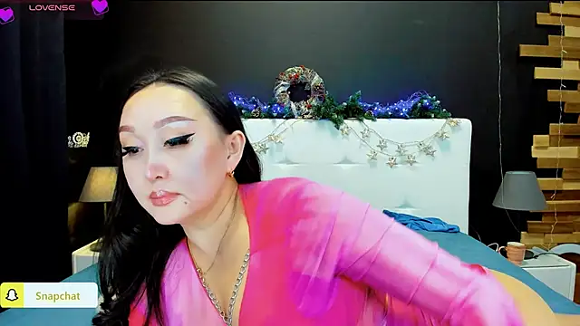 Julianna Jami online show from 01/12/25, 05:22