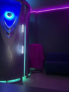 Snapshot of _AHHA_ chatting on 02/12/25, 02:32 AHHA online show from 02/12/25, 02:32