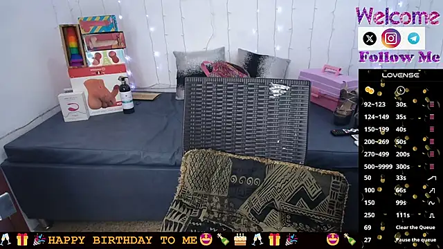 SofiaMadisson online show from 02/04/25, 01:38