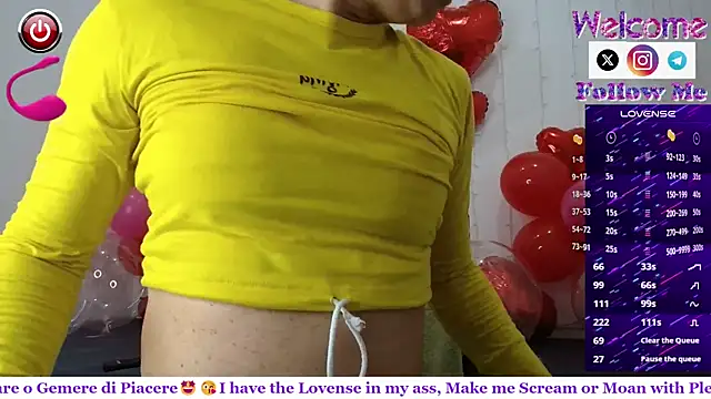 SofiaMadisson online show from 02/12/25, 01:06