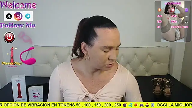 SofiaMadisson online show from 03/18/25, 01:09