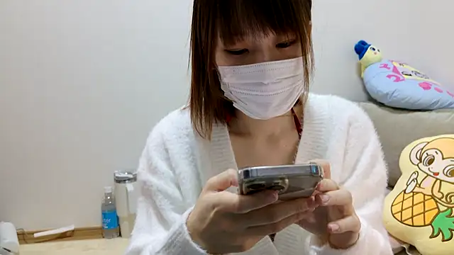 hi---chan- online show from 12/19/24, 01:28