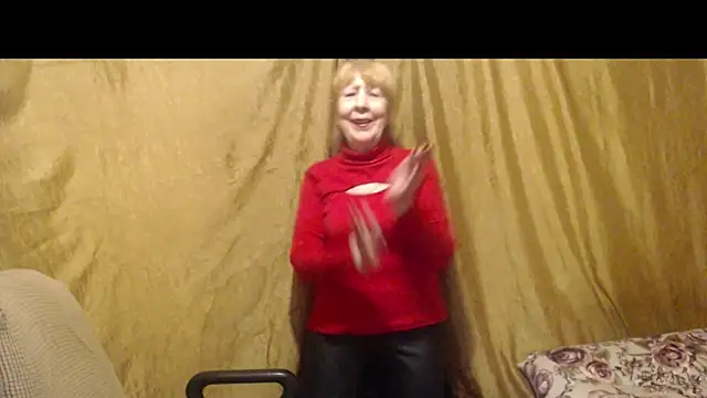 Snapshot of _Estelitta_5 chatting on 09/24/25, 08:17 Estelitta 5 online show from 09/24/25, 08:17