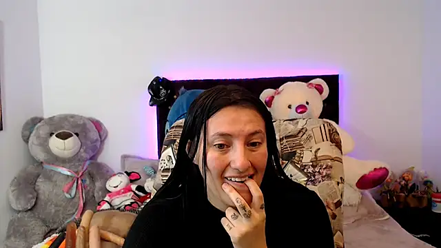 Lorenahot 06 online show from 10/10/25, 05:34