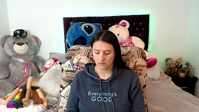 Lorenahot 06 online show from 12/03/25, 07:34