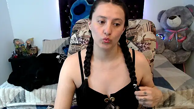 Lorenahot 06 online show from 04/09/26, 06:35