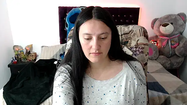 Lorenahot 06 online show from 04/16/26, 09:39