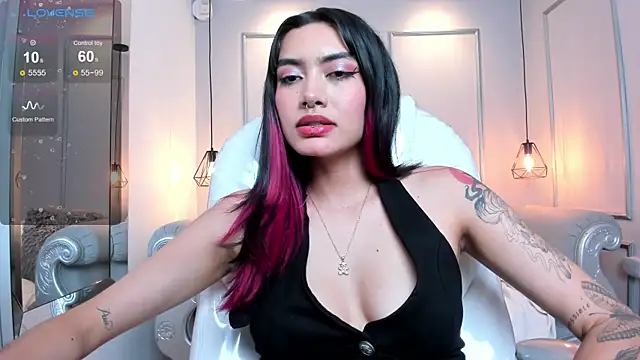 AzuraKindong online show from 02/05/25, 01:26