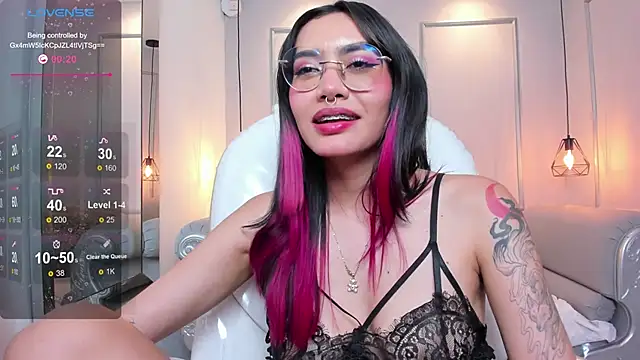 AzuraKindong online show from 02/28/25, 01:26