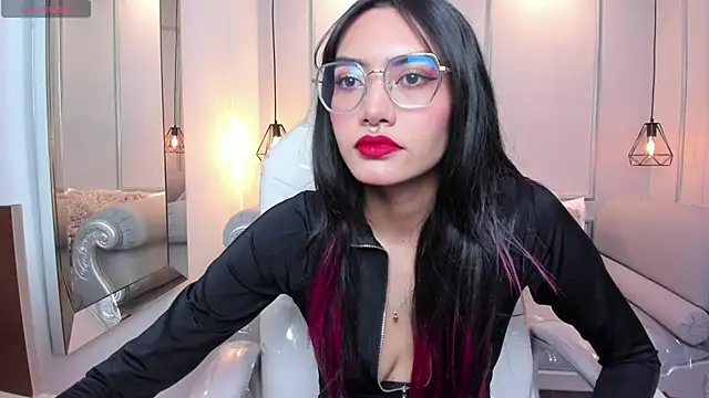 AzuraKindong online show from 09/29/25, 07:19