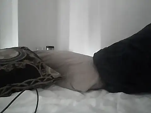 Skater29xx2 online show from 09/30/25, 04:56