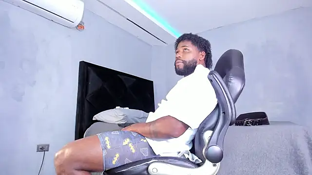 Dancelwashington online show from 02/03/26, 08:47