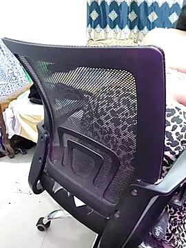 Adiba 2 online show from 12/05/25, 10:46