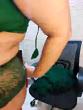 Adiba 2 online show from 05/19/26, 05:19