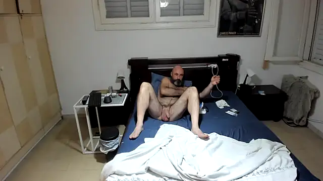 CTPuIITu3 online show from 09/17/25, 06:09