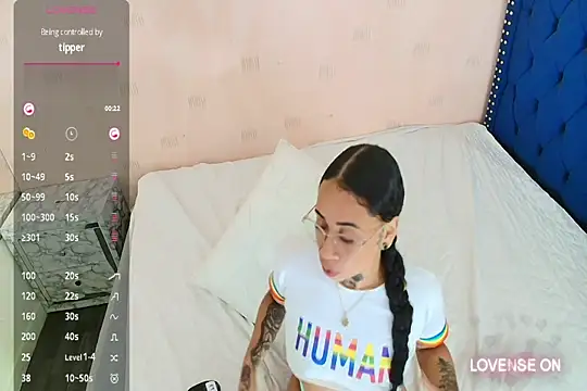 cattaleeyaa online show from 12/22/24, 03:33