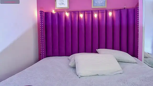 cattaleeyaa online show from 09/15/25, 01:33