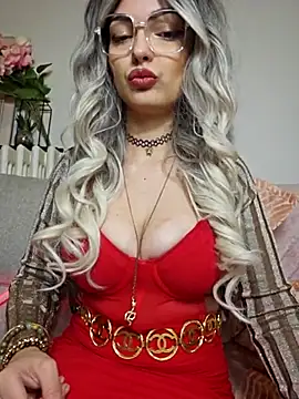 Snapshot of La_Nebulleuse-Nebulla chatting on 03/13/25, 11:38 La Nebulleuse-Nebulla online show from 03/13/25, 11:38