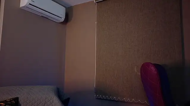 andrea indira20 online show from 10/13/25, 02:55