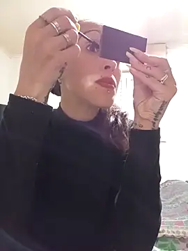 Zorrita Fox online show from 11/20/25, 12:55