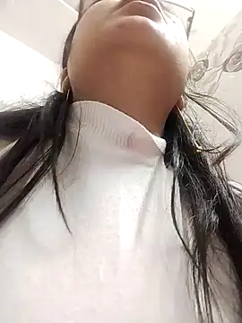 Husnpari20 online show from 12/25/24, 01:30