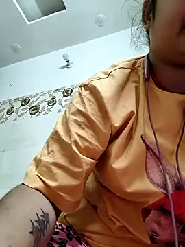 Husnpari20 online show from 03/04/25, 02:32