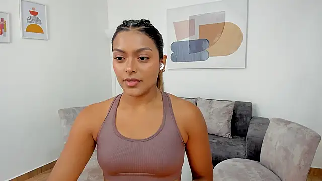 amandaconner online show from 02/25/25, 03:38