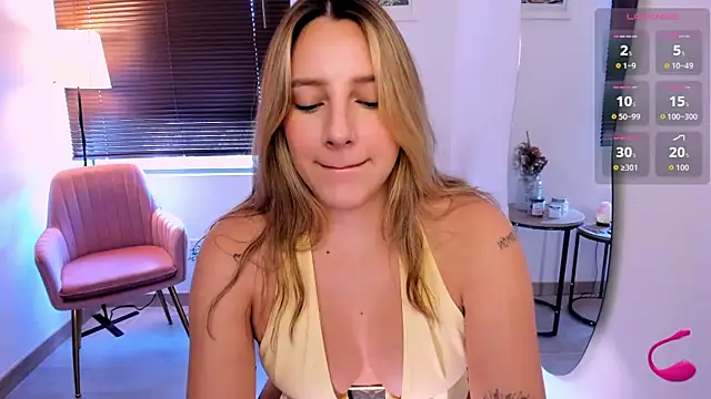 ameliegraham online show from 12/13/25, 07:53